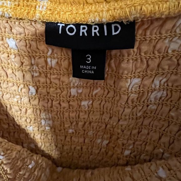 Torrid Stretchy adjustable cropped cami Size 3X - Picture 3 of 5